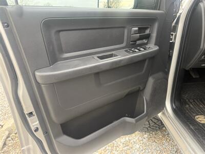 2012 RAM 2500 ST   - Photo 28 - Shirley, IN 47384