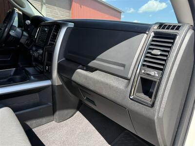 2018 RAM 2500 Laramie   - Photo 14 - Shirley, IN 47384