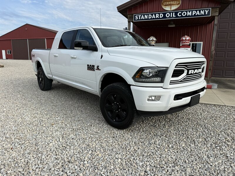 2018 RAM 2500 Laramie   - Photo 1 - Shirley, IN 47384