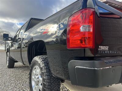 2013 Chevrolet Silverado 2500 LT   - Photo 11 - Shirley, IN 47384