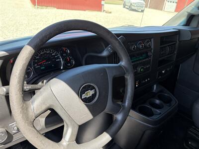 2018 Chevrolet Express 2500   - Photo 18 - Shirley, IN 47384