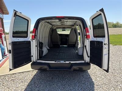 2018 Chevrolet Express 2500   - Photo 12 - Shirley, IN 47384