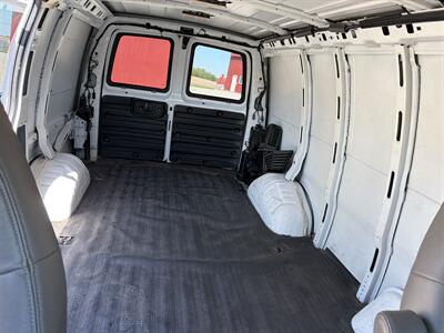 2018 Chevrolet Express 2500   - Photo 8 - Shirley, IN 47384