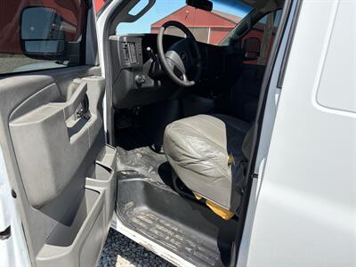2018 Chevrolet Express 2500   - Photo 14 - Shirley, IN 47384
