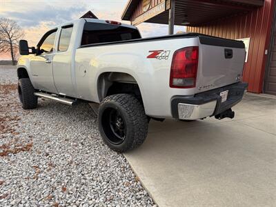 2013 GMC Sierra 2500 SLT   - Photo 24 - Maxwell, IN 46154