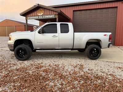 2013 GMC Sierra 2500 SLT   - Photo 2 - Maxwell, IN 46154