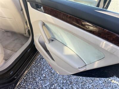 2012 Volkswagen Passat TDI SEL Premium   - Photo 19 - Shirley, IN 47384