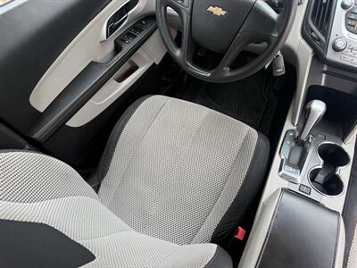 2010 Chevrolet Equinox LT   - Photo 16 - Shirley, IN 47384