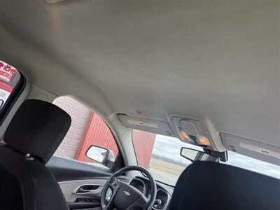 2010 Chevrolet Equinox LT   - Photo 15 - Shirley, IN 47384
