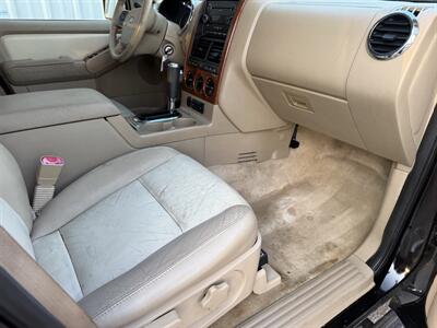 2010 Ford Explorer Eddie Bauer   - Photo 10 - Shirley, IN 47384