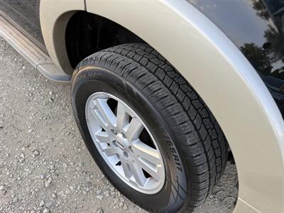 2010 Ford Explorer Eddie Bauer   - Photo 5 - Shirley, IN 47384