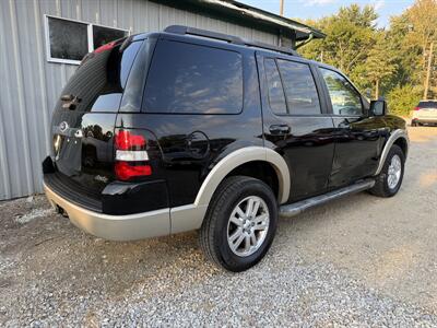 2010 Ford Explorer Eddie Bauer   - Photo 19 - Shirley, IN 47384