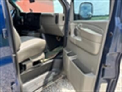 2003 GMC Savana 3500   - Photo 16 - Maxwell, IN 46154