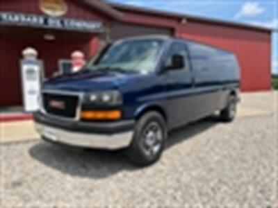 2003 GMC Savana 3500   - Photo 9 - Maxwell, IN 46154