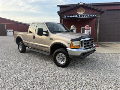 1999 Ford F-250 Super Duty XLT 4dr XLT   - Photo 1 - Shirley, IN 47384