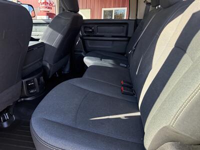 2020 RAM 2500 Tradesman   - Photo 18 - Shirley, IN 47384