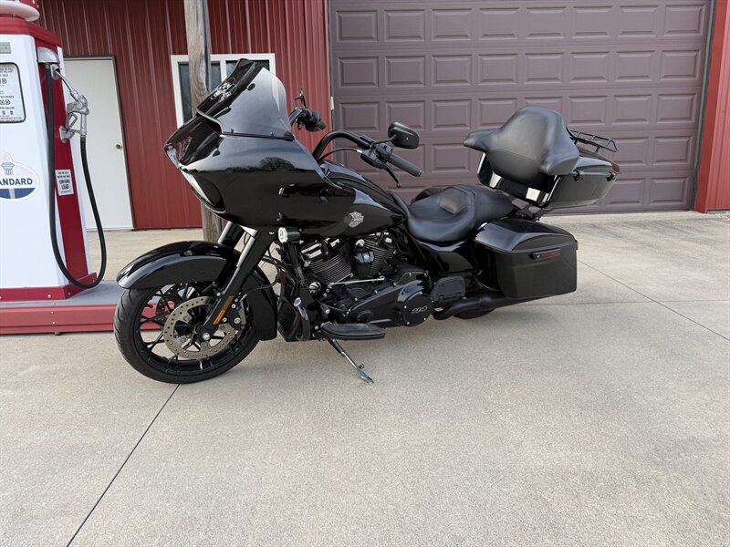 2021 Harley-Davidson roadglide Road Glide Special   - Photo 1 - Shirley, IN 47384