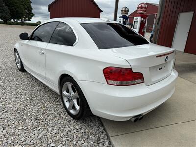 2010 BMW 128i   - Photo 22 - Shirley, IN 47384