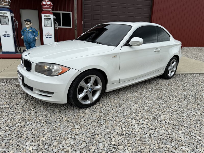 2010 BMW 128i - Photo 1 - Shirley, IN 47384