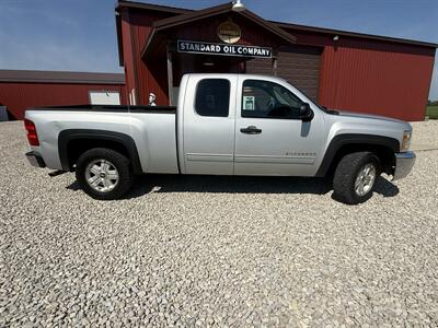2013 Chevrolet Silverado 1500 LT - Photo 2 - Shirley, IN 47384