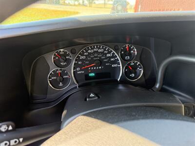 2012 Chevrolet Express 2500 - Photo 10 - Shirley, IN 47384