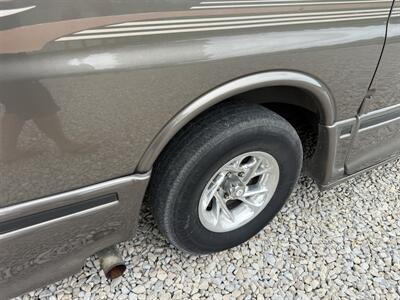 1999 Chevrolet Express G1500 - Photo 7 - Shirley, IN 47384