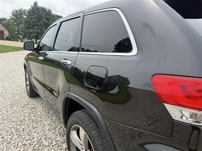 2014 Jeep Grand Cherokee Limited - Photo 28 - Shirley, IN 47384