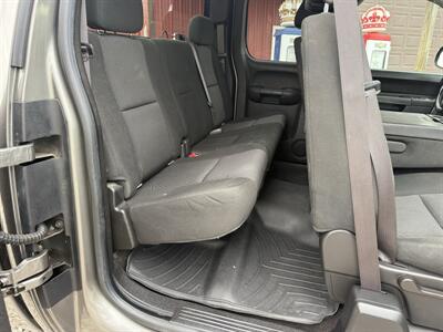 2012 Chevrolet Silverado 1500 LT - Photo 11 - Shirley, IN 47384