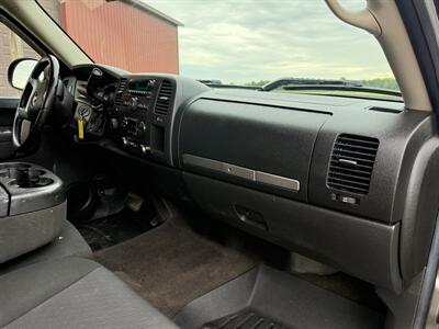 2012 Chevrolet Silverado 1500 LT - Photo 19 - Shirley, IN 47384