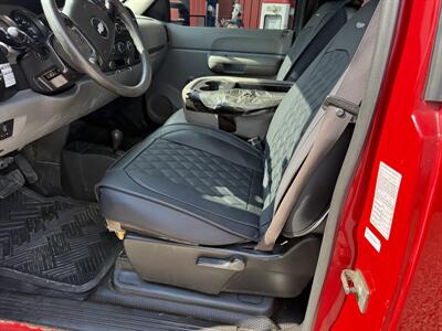 2009 Chevrolet Silverado 2500 Work Truck   - Photo 13 - Shirley, IN 47384