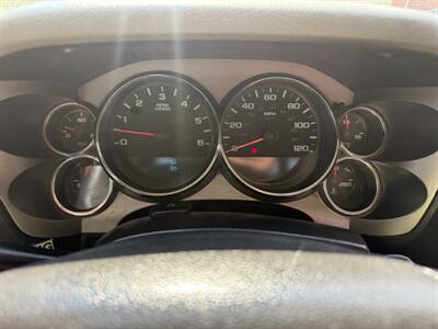 2009 Chevrolet Silverado 2500 Work Truck   - Photo 9 - Shirley, IN 47384