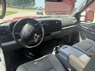 2005 Ford F-350 Super Duty XLT   - Photo 9 - Maxwell, IN 46154