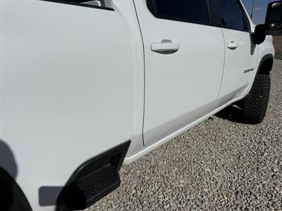 2020 Chevrolet Silverado 2500 LT   - Photo 15 - Shirley, IN 47384