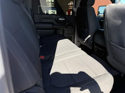 2020 Chevrolet Silverado 2500 LT   - Photo 13 - Shirley, IN 47384