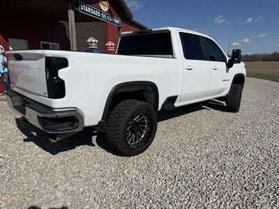 2020 Chevrolet Silverado 2500 LT   - Photo 8 - Shirley, IN 47384
