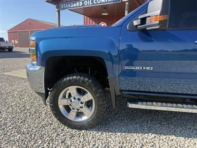 2017 Chevrolet Silverado 2500 LT - Photo 13 - Shirley, IN 47384