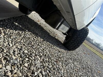 2013 GMC Sierra 2500 SLT   - Photo 36 - Shirley, IN 47384