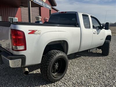 2013 GMC Sierra 2500 SLT   - Photo 31 - Shirley, IN 47384