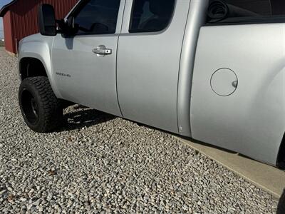 2013 GMC Sierra 2500 SLT   - Photo 43 - Shirley, IN 47384