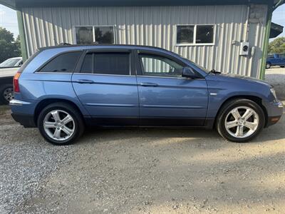 2007 Chrysler Pacifica Touring   - Photo 2 - Shirley, IN 47384