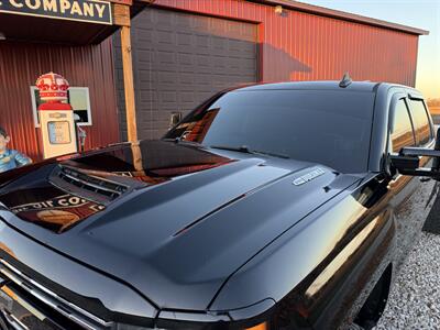 2017 Chevrolet Silverado 2500 LTZ   - Photo 18 - Maxwell, IN 46154