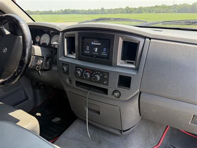 2006 Dodge Ram 1500 ST   - Photo 19 - Shirley, IN 47384