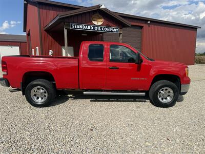 2008 GMC Sierra 2500 Work Truck   - Photo 5 - Shirley, IN 47384