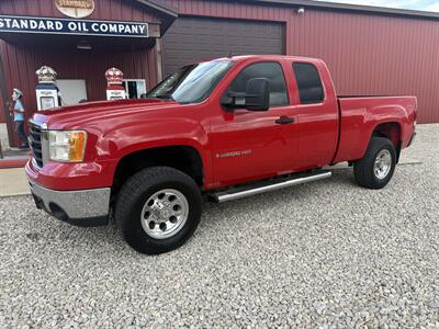 2008 GMC Sierra 2500 Work Truck   - Photo 3 - Shirley, IN 47384