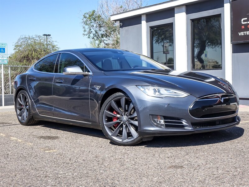 2015 Tesla Model S P85D AWD
