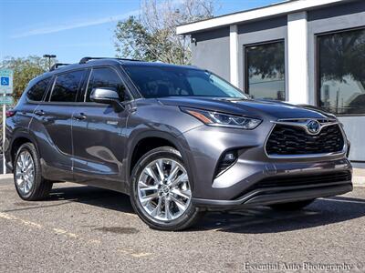 2021 Toyota Highlander Hybrid Limited SUV
