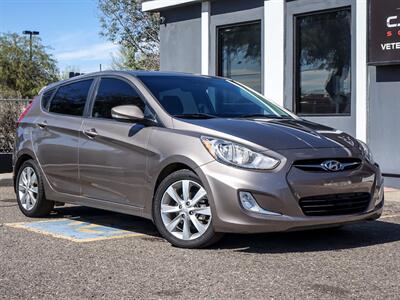 2013 Hyundai ACCENT SE Hatchback