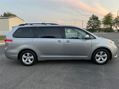 2011 Toyota Sienna LE 8-Passenger   - Photo 4 - Manassas, VA 20110