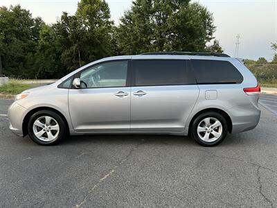 2011 Toyota Sienna LE 8-Passenger   - Photo 5 - Manassas, VA 20110