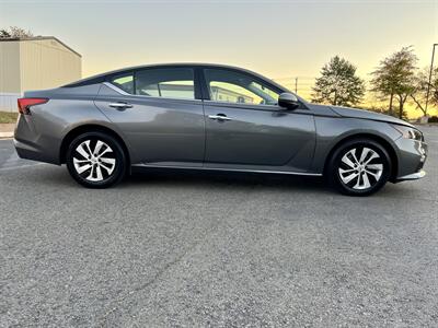 2022 Nissan Altima 2.5 S   - Photo 4 - Manassas, VA 20110